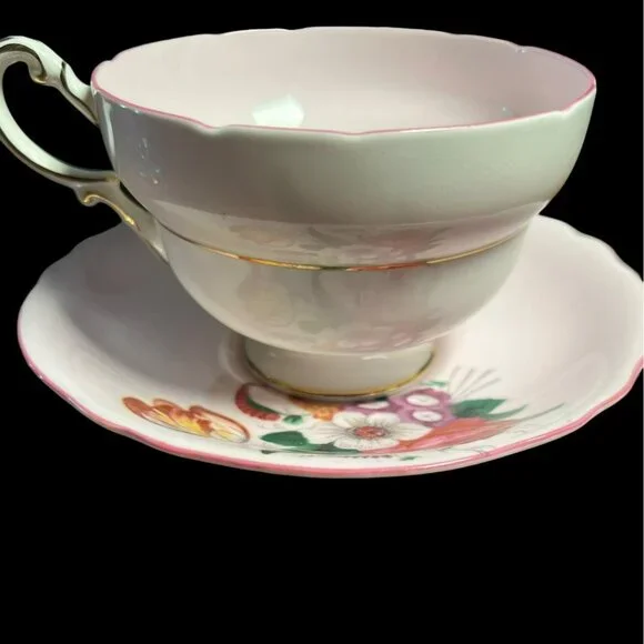 Paragon Pale Pink Floral Teacup & Saucer Double Warrant Bone China England The Q